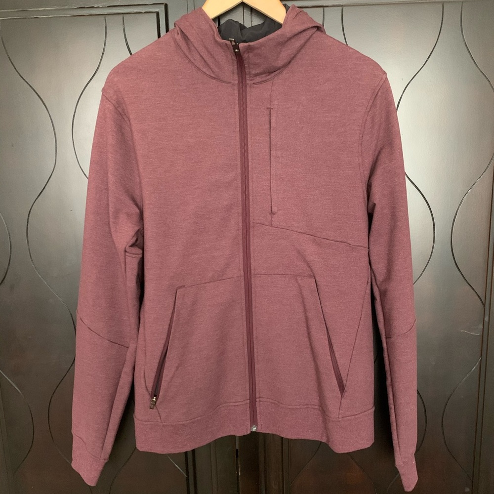 Lululemon Sojourn Hooded Jacket in Burgundy